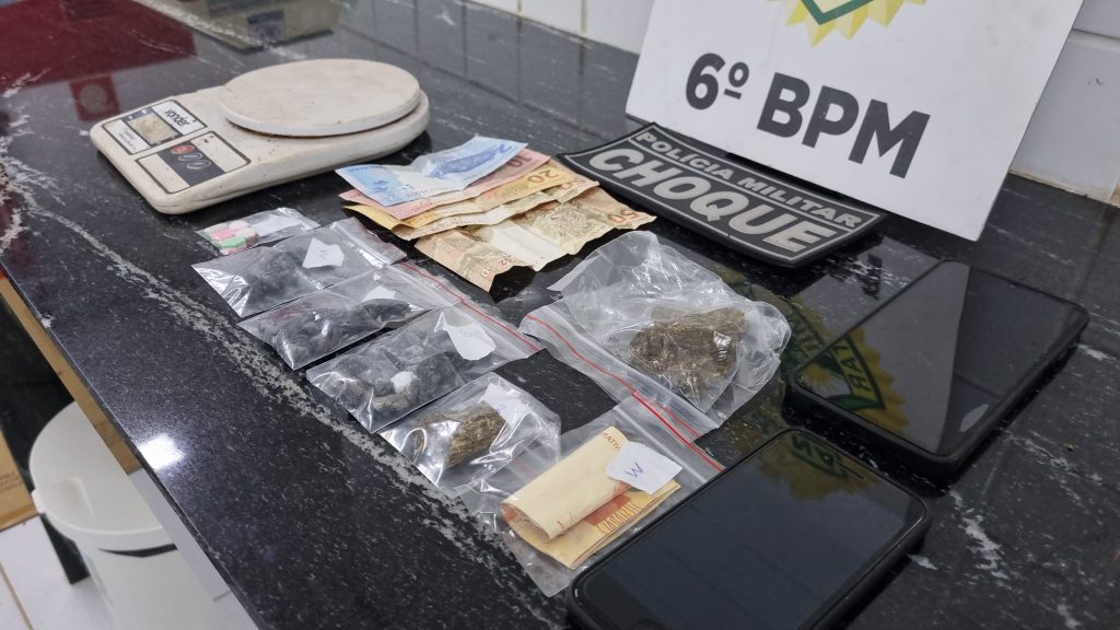 Choque desarticula esquema de tráfico de drogas e quatro são detidos no Bairro Floresta