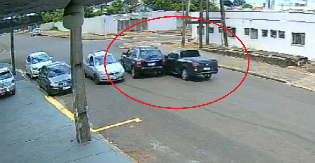 Internauta procura por motorista de Tucson que causou acidente na Rua Paulista