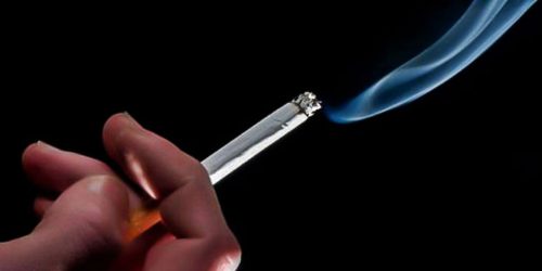 STF suspende julgamento sobre venda de cigarros saborizados Imagem referente a STF suspende julgamento sobre venda de cigarros saborizados