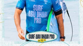 Ítalo, Yago e Miguel Pupo avançam às quartas do Surf Abu Dhabi Pro