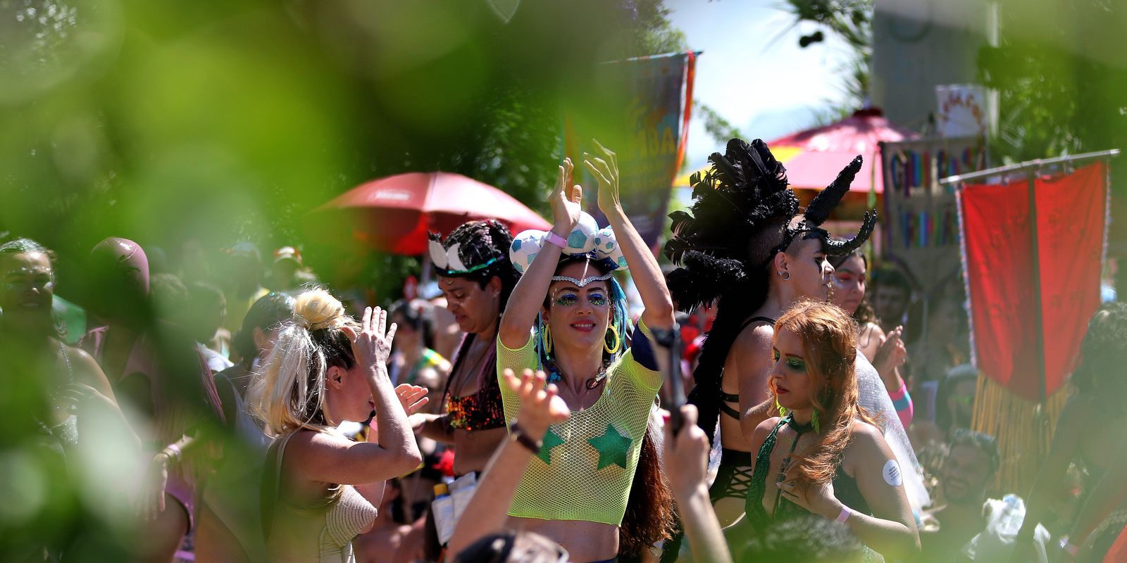 Mulheres receberão atendimento especial durante o Carnaval de SP Mulheres receberão atendimento especial durante o Carnaval de SP