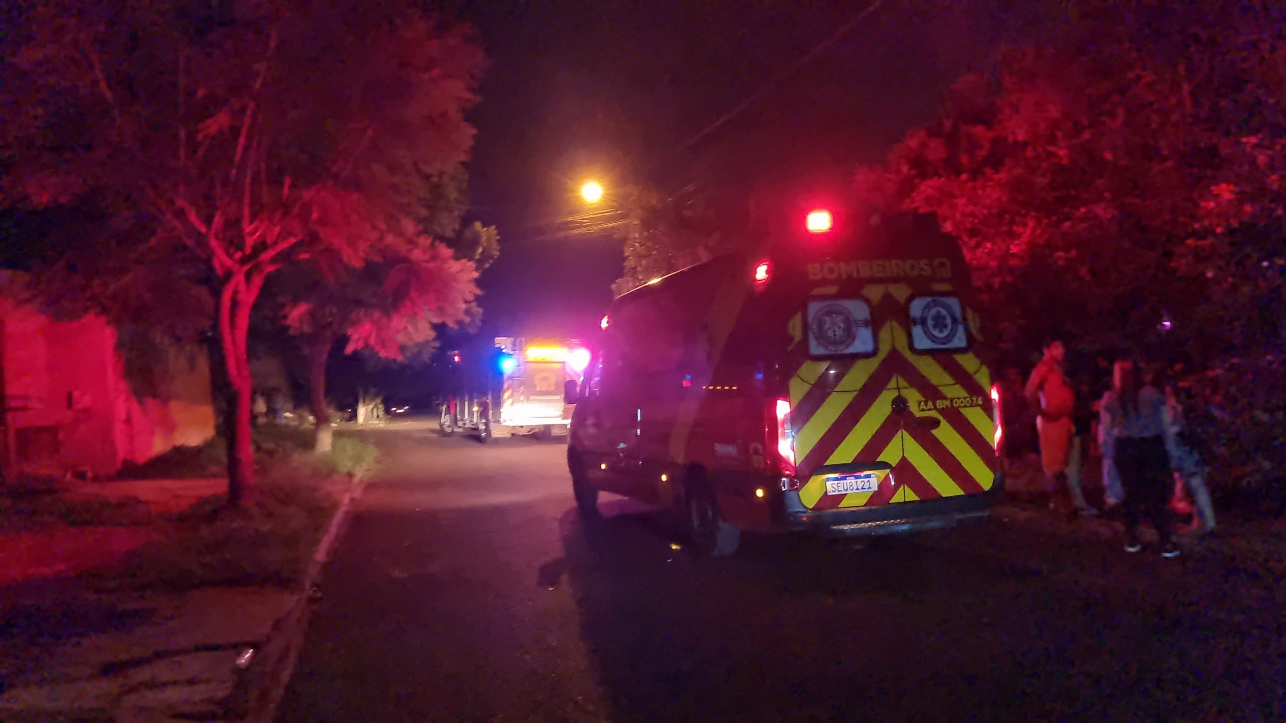 Incidente com carro mobiliza Bombeiros ao Sanga Funda