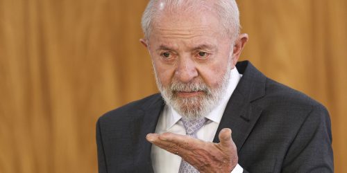 Lula defende presunção de inocência a indiciados por golpe de Estado Imagem referente a Lula defende presunção de inocência a indiciados por golpe de Estado