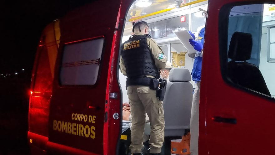 Jovem é agredido com pedrada durante discussão com colega de trabalho em Cascavel