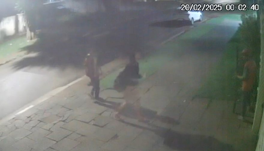 Câmeras flagram vândalos no Cancelli; moradora relata crimes e teme pela segurança no bairro