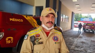 Estado da criança que caiu da janela é grave e ela corre risco de vida, afirma Tenente dos Bombeiros Estado da criança que caiu da janela é grave e ela corre risco de vida, afirma Tenente dos Bombeiros