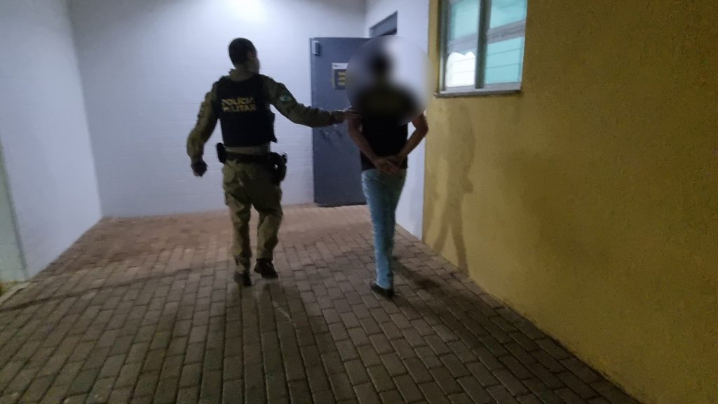 Operação policial em Ibema desmascara ponto de venda de drogas