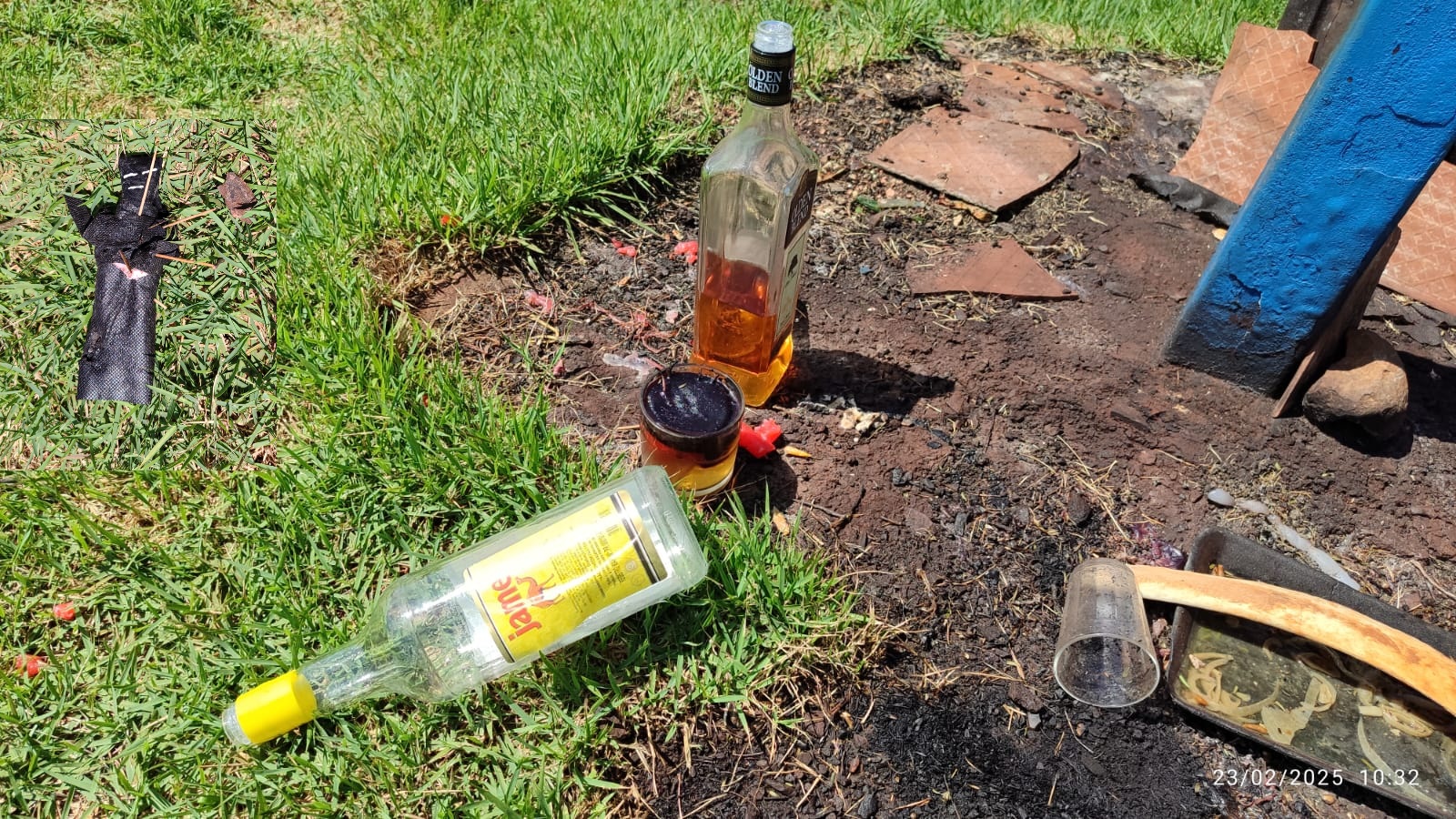 Boneco perfurado com palitos, cachaça, velas e fogo; Cascavelenses reclamam de 'oferenda' em cemitério