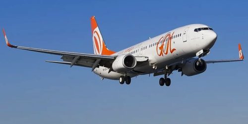 Avião da GOL colide com pássaro após decolar de Brasília Imagem referente a Avião da GOL colide com pássaro após decolar de Brasília