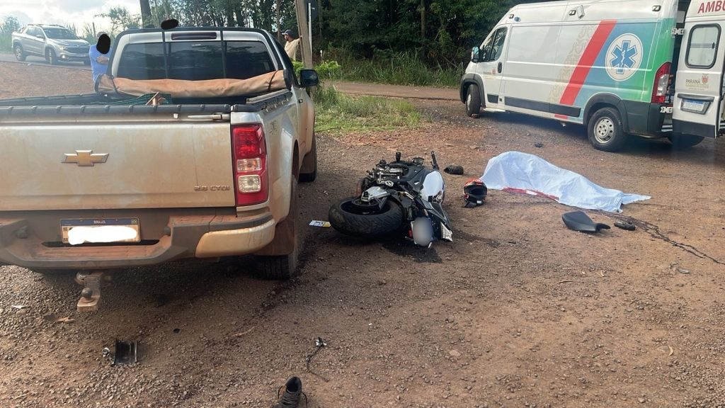 Homem de 47 anos morre em acidente com moto de alta cilindrada no Paraná
