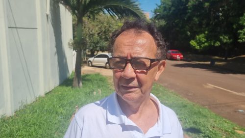 “A velocidade aqui é extrema”, afirma morador sobre cruzamento de acidente com morte Imagem referente a “A velocidade aqui é extrema”, afirma morador sobre cruzamento de acidente com morte