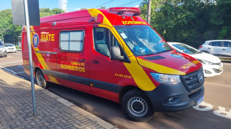 Aluno da Escola Gladis Maria Tibola é socorrido pelo Siate