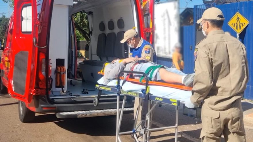 Trabalhador fica ferido após cair de balancim em obra no bairro Coqueiral