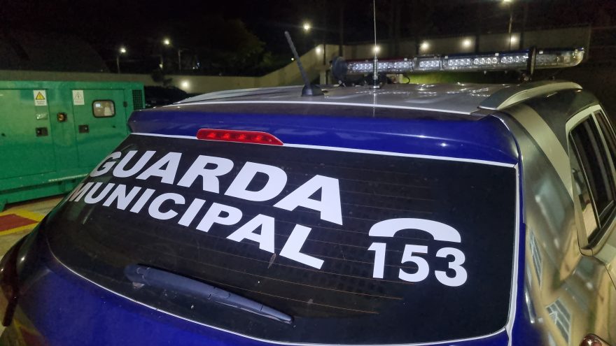 Foragido da justiça pelos crimes de tráfico de drogas e furto é preso pela GM