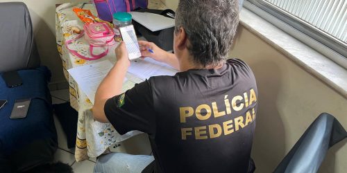 PF investiga fraudes que deram prejuízo de R$ 1,5 milhão ao INSS Imagem referente a PF investiga fraudes que deram prejuízo de R$ 1,5 milhão ao INSS