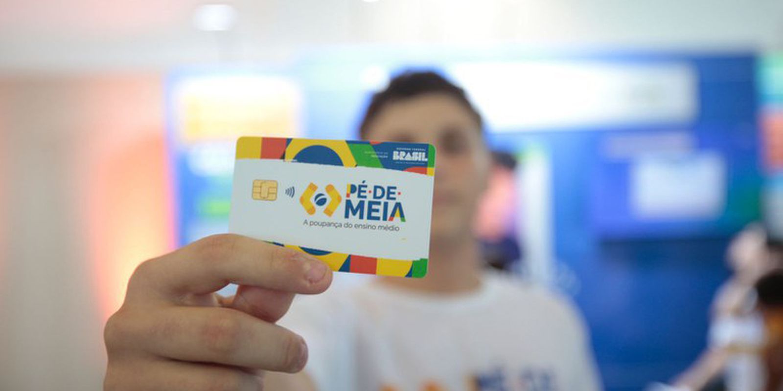 Pé-de-meia tem segundo dia de depósito para quem concluiu ensino médio Pé-de-meia tem segundo dia de depósito para quem concluiu ensino médio