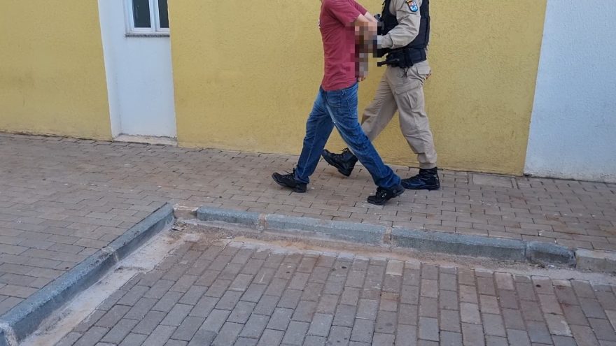 Após ameaçar a companheira, homem é detido pela Polícia Militar