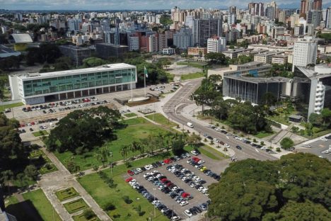 Órgãos públicos estaduais terão horário de funcionamento diferenciado no Carnaval Imagem referente a Órgãos públicos estaduais terão horário de funcionamento diferenciado no Carnaval
