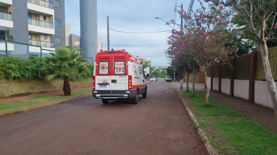 Mulher com sangramento intenso na pele é socorrida pelo Samu no Cancelli