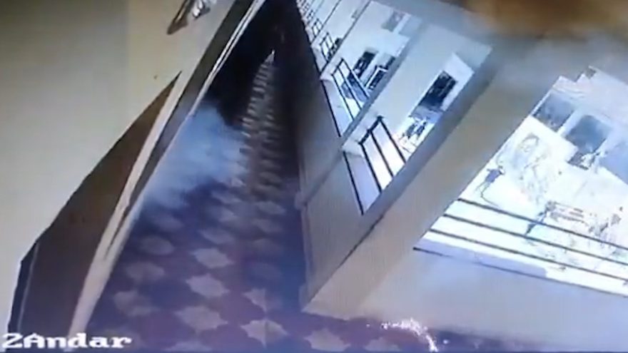 Adolescentes são apreendidos após detonarem bomba em escola