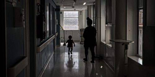 Doenças raras: cuidado especializado é essencial para 13 mi de pessoas Imagem referente a Doenças raras: cuidado especializado é essencial para 13 mi de pessoas