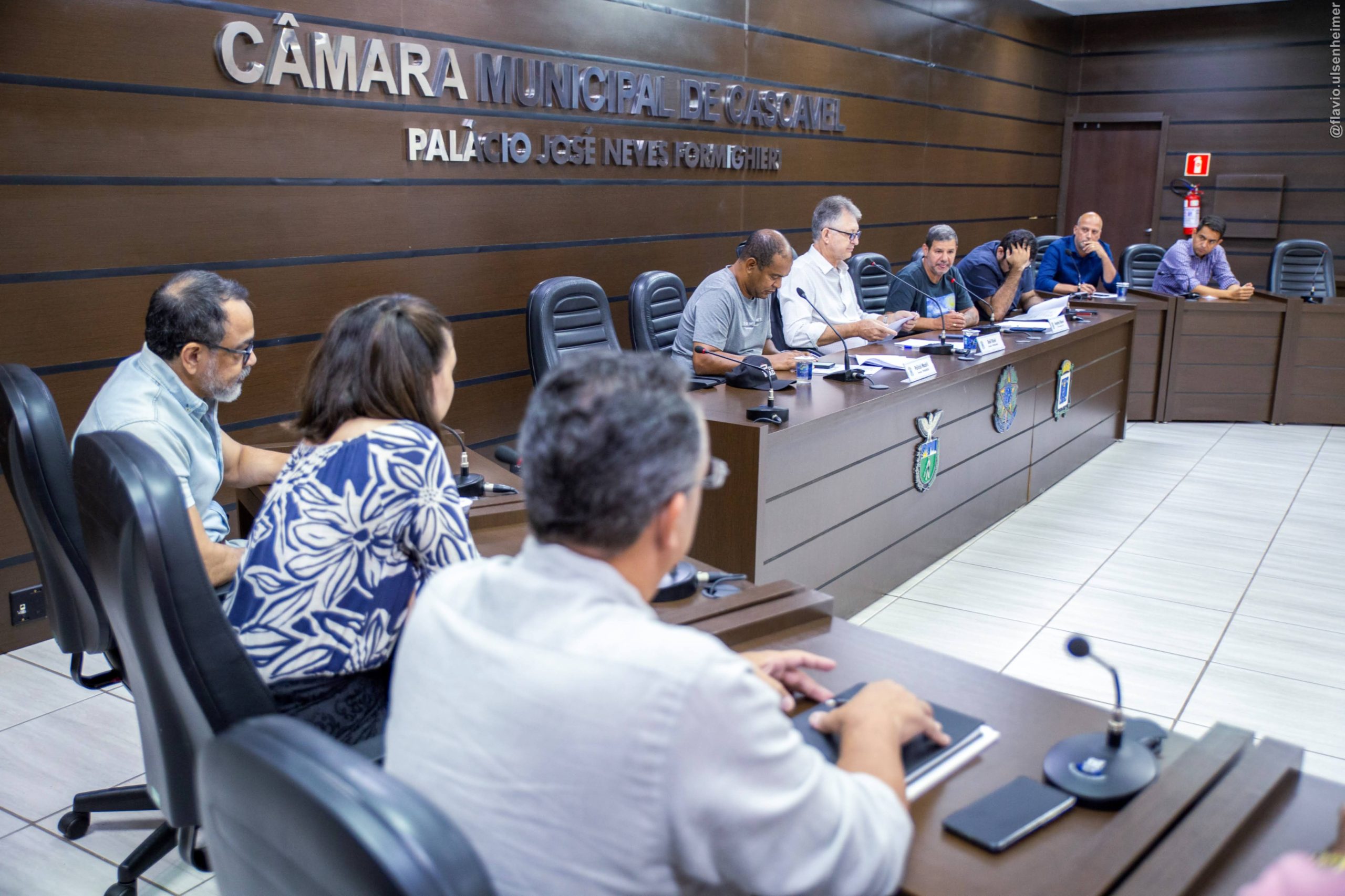 Câmara de Cascavel fecha 2024 com contas equilibradas e gastos abaixo do limite legal