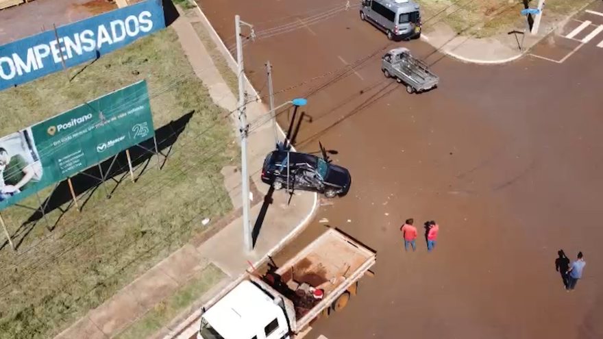 Imagens aéreas registram acidente entre Parati e Puma 7900