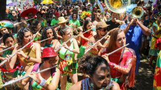 Saiba como brincar o carnaval de forma sustentável