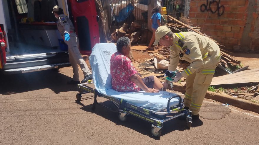Siate atende vítima de queda no Jardim Melissa