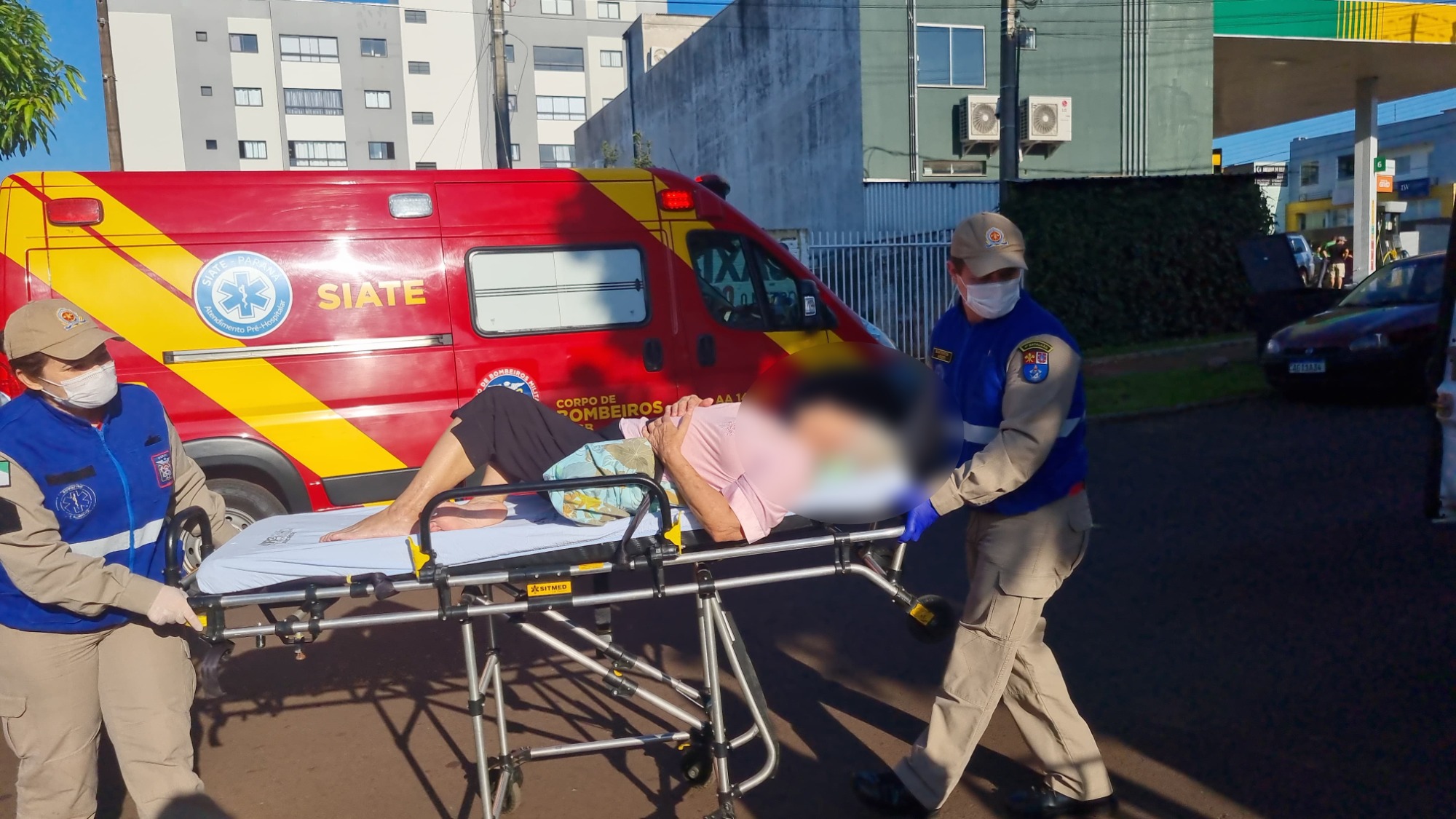 Baixa glicose e confusão: idosa é resgatada após cair da cama no Alto Alegre