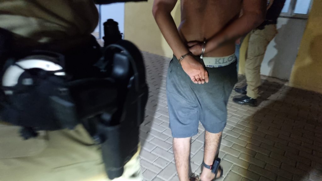 Mulher com bebê de 9 meses é agredida pelo companheiro no bairro Santa Cruz