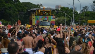 Carnaval em Salvador comemora os 40 anos da axé music