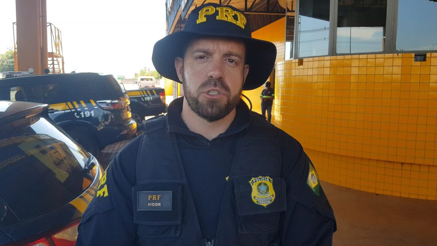 PRF apreende duas carretas em Cascavel; inspetor detalha ocorrências