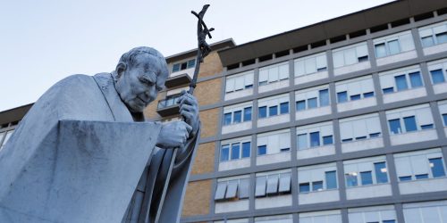 Papa Francisco tem dois episódios de insuficiência respiratória aguda Imagem referente a Papa Francisco tem dois episódios de insuficiência respiratória aguda