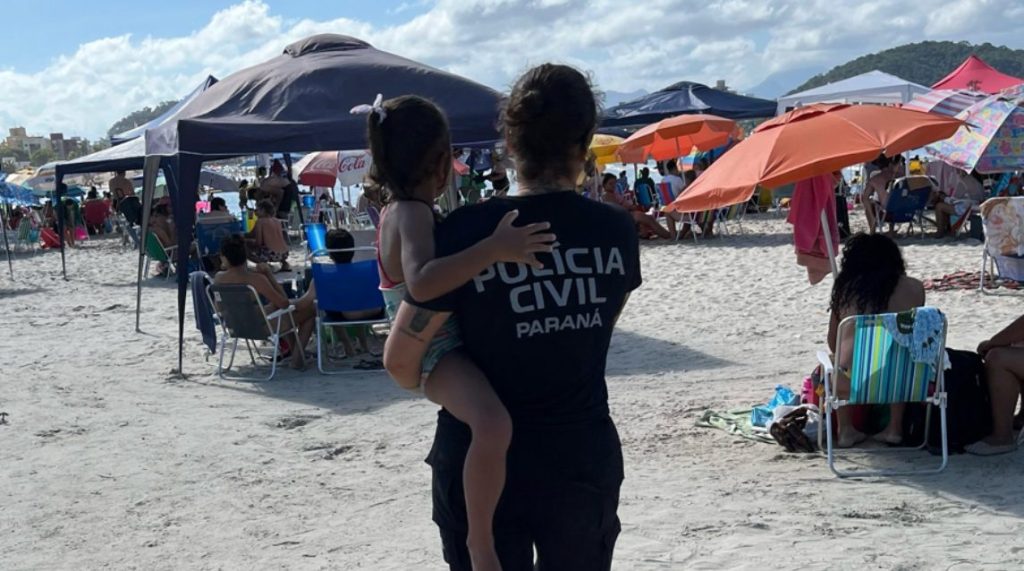 Polícia Civil resolve desaparecimento e entrega criança perdida para família no Paraná