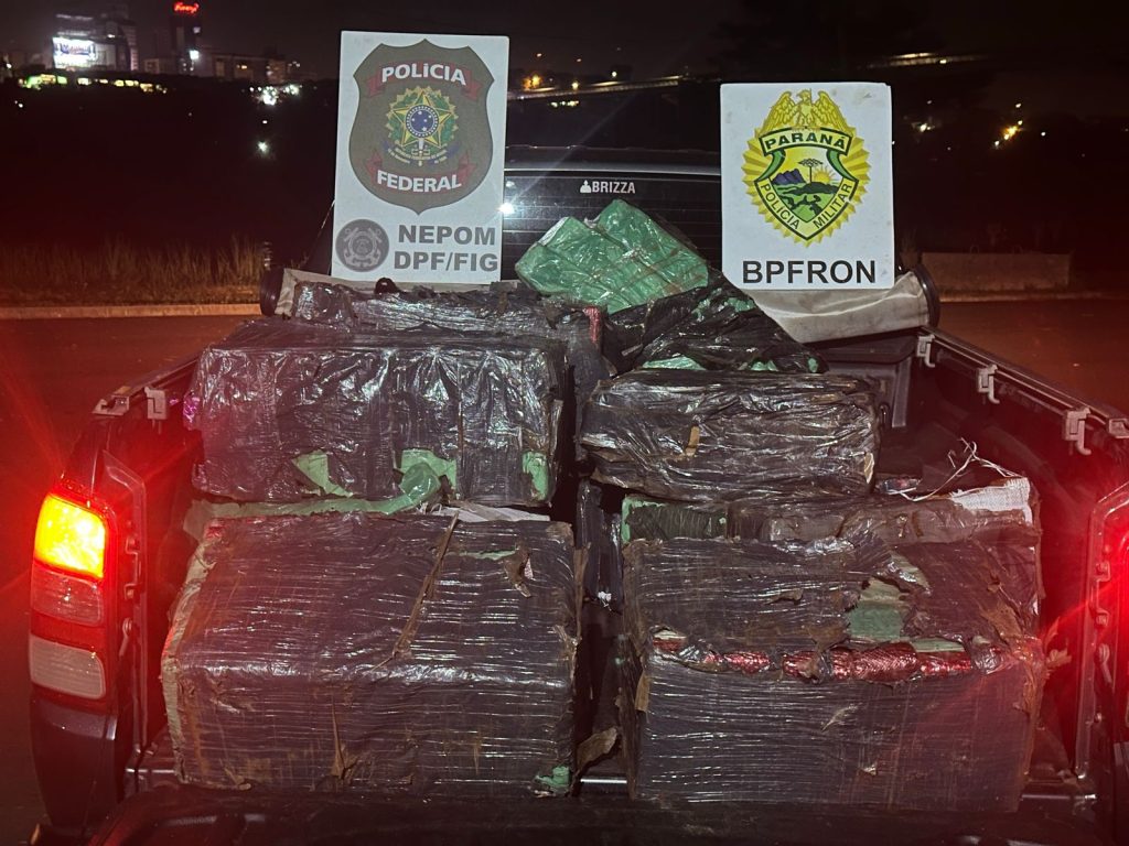 BPFron e PF apreendem 350 kg de maconha em Foz do Iguaçu