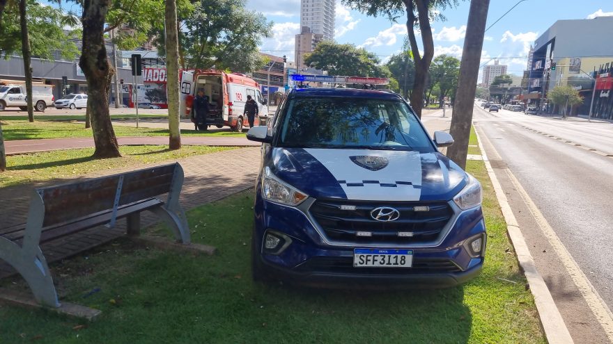 Transtornos no Carnaval: Homem em surto mobiliza equipes do Samu e GM no Centro