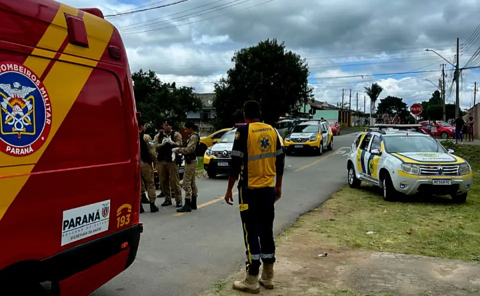 Pai tem lesões graves após ser esfaqueado pela filha, usuária de drogas