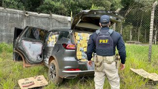 PRF apreende cerca de 30 mil maços de cigarro em Guarapuava