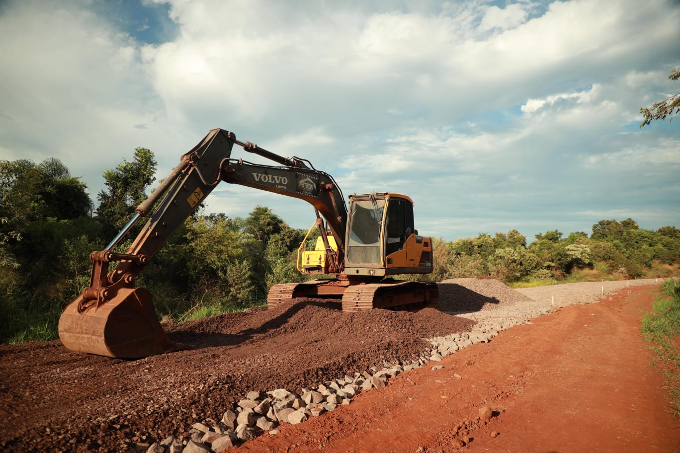 Iniciadas as obras de pavimentação asfáltica na Estrada Rural San Martin