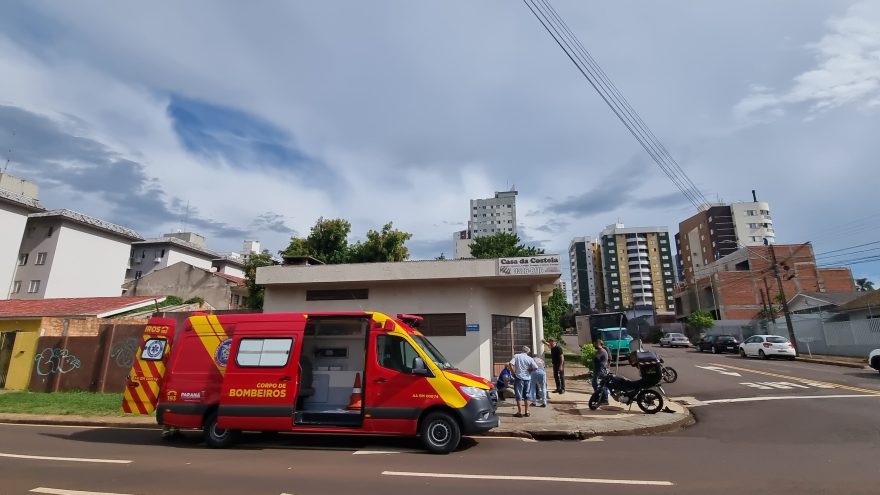 Acidente na Rua Presidente Kennedy deixa motociclista ferido