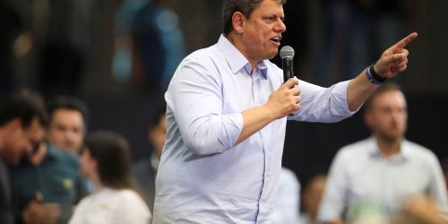 Justiça eleitoral absolve Tarcísio por acusações contra Boulos Imagem referente a Justiça eleitoral absolve Tarcísio por acusações contra Boulos