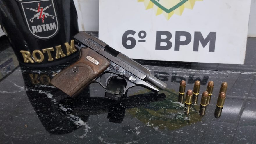 Homem é detido em posse de pistola calibre 380 municiada no Santa Felicidade