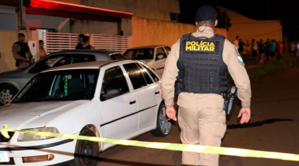 Jovem é executado a tiros dentro de casa em Campo Mourão