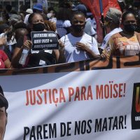 Réus acusados de matar congolês Moïse serão julgados dia 13, no Rio Imagem referente a Réus acusados de matar congolês Moïse serão julgados dia 13, no Rio