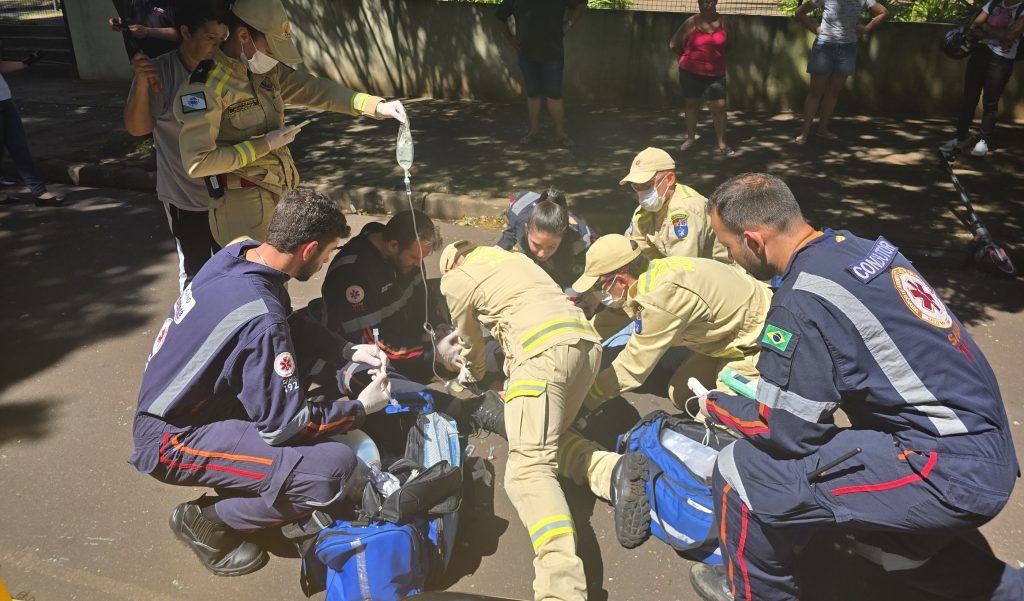 Jovem de 21 anos é intubada após sofrer queda de patinete