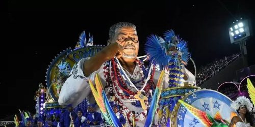 De brabo a professor, Laíla volta à avenida em homenagem da Beija-Flor Imagem referente a De brabo a professor, Laíla volta à avenida em homenagem da Beija-Flor