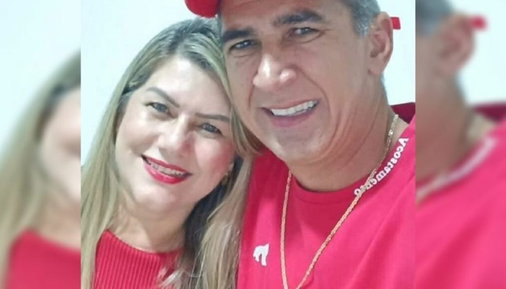 Marido mata esposa empresária com mais de 20 facadas; crime teria sido motivado por ciúmes Marido mata esposa empresária com mais de 20 facadas; crime teria sido motivado por ciúmes