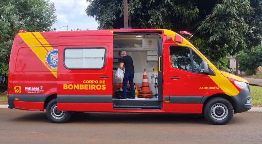 Idosa é socorrida pelo Siate após sofrer queda no Bairro Brasília