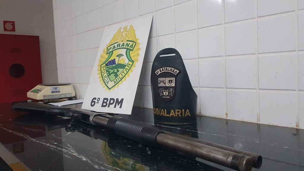 Homem é detido em posse de escopeta calibre 12 no Sanga Funda